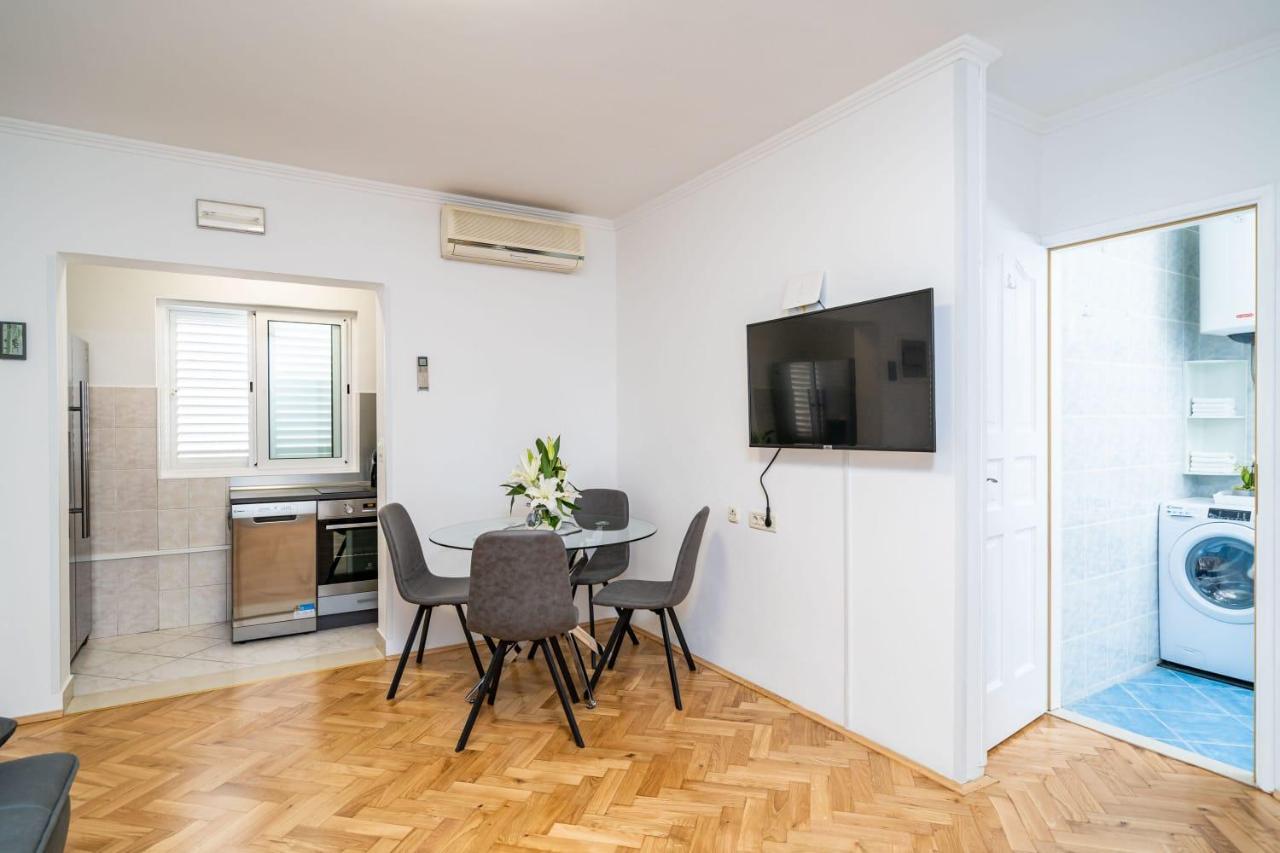 Apartman Knego With Parking ドゥブロブニク エクステリア 写真