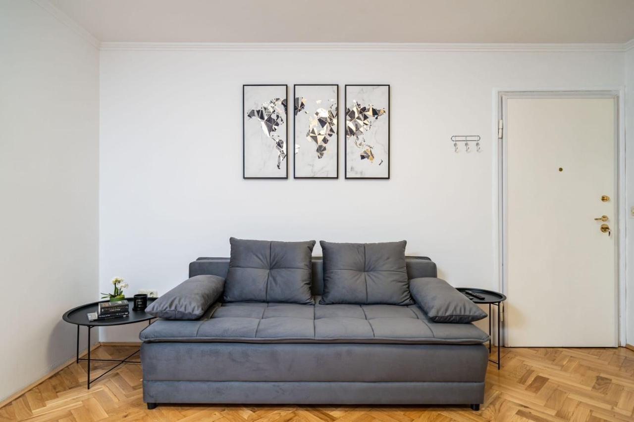 Apartman Knego With Parking ドゥブロブニク エクステリア 写真